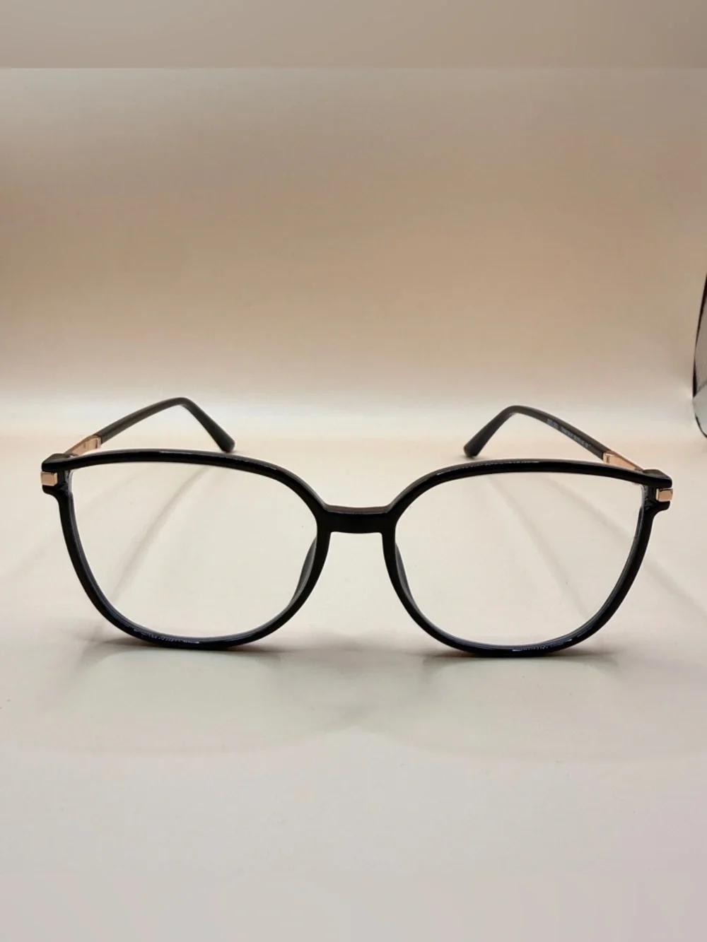 Women's Black Round Optical Glasses with Case